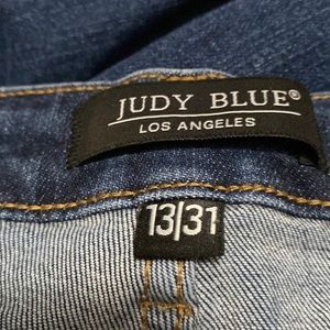 Judy Blue blue jeans